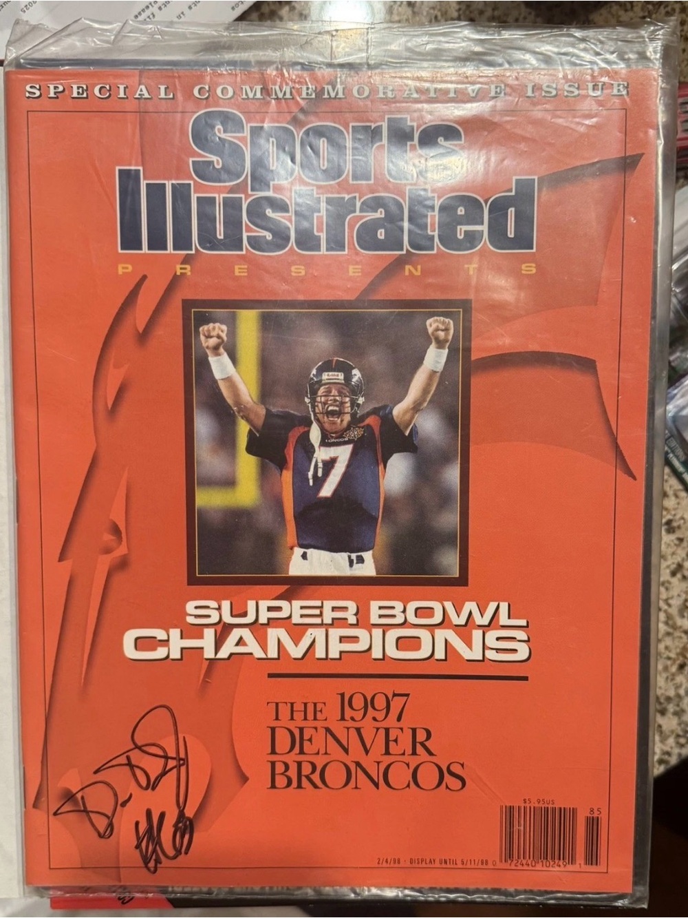 1998 Sports Illustrated Super Bowl SE NFL Denver Broncos Magazine Autographed